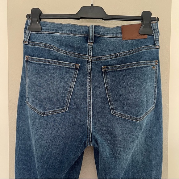 Madewell 10” High Rise Skinny Jeans - Medium Wash - Size 27 - Classic Minimal - Picture 6 of 11